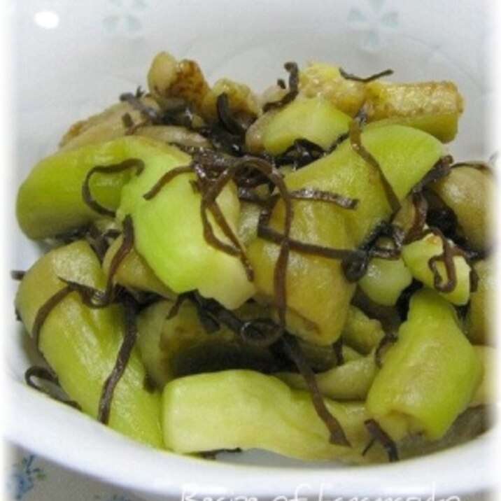 夏野菜で!蒸しなすの塩昆布和え